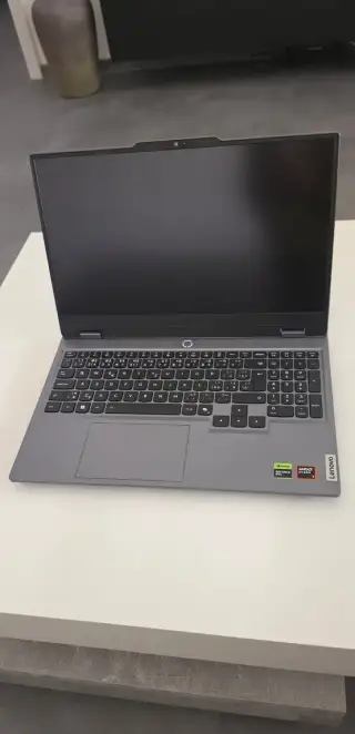 Lenovo LOQ 15 AHP 10