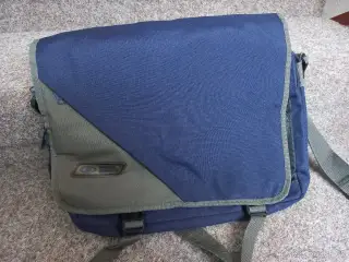 Školní taška přes rameno