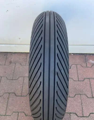 SLICK pneu 140/65 R17