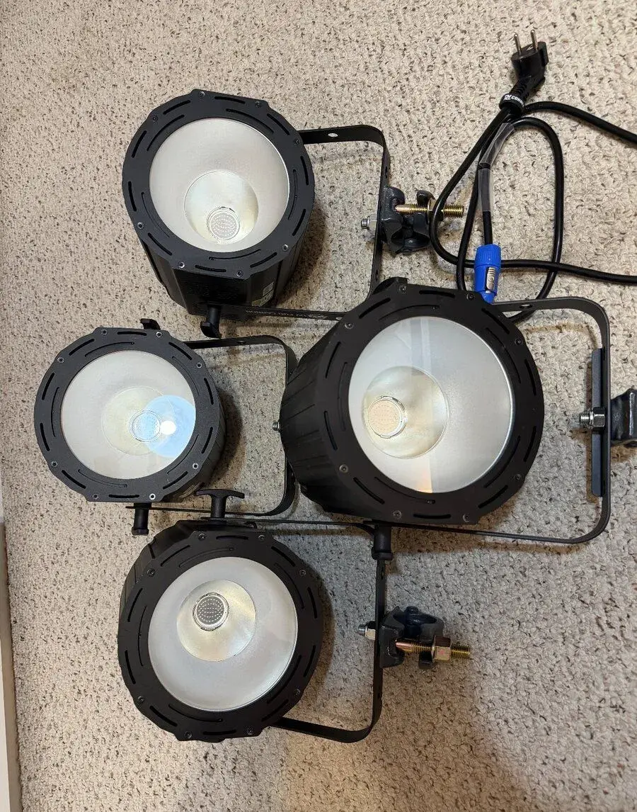 ADJ UV COB Cannon – profesionální UV LED světlo