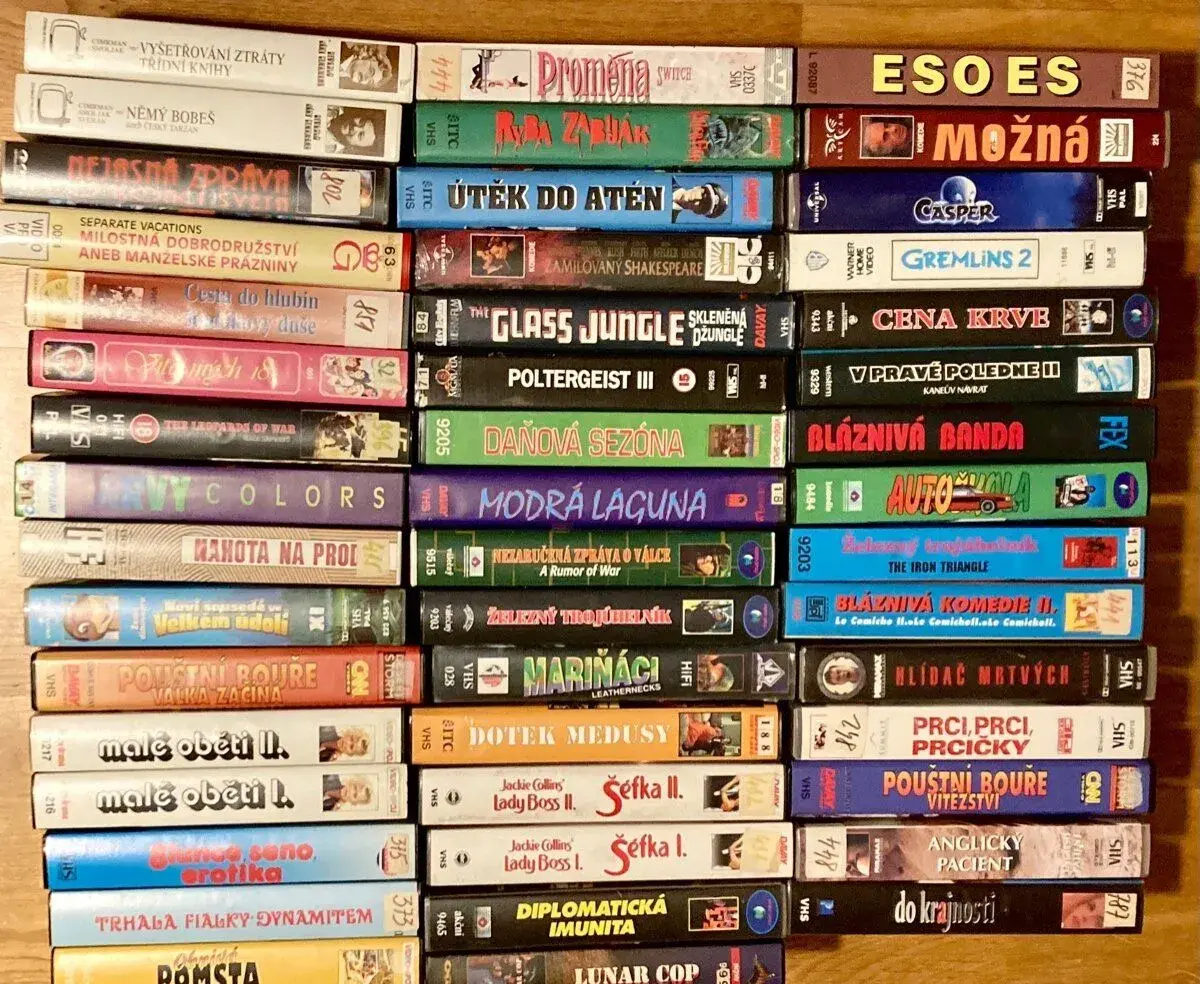 Vhs videokazety různé