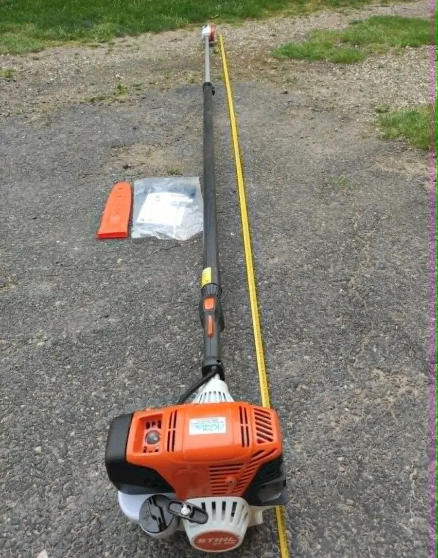 Vyvětvovací pilu Stihl HT 135
