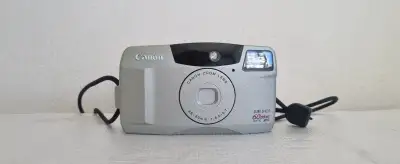 CANON SURE SHOT 60 ZOO DATE - KOMPAKTNÍ ANALOGOVÝ FOTOAPARÁT