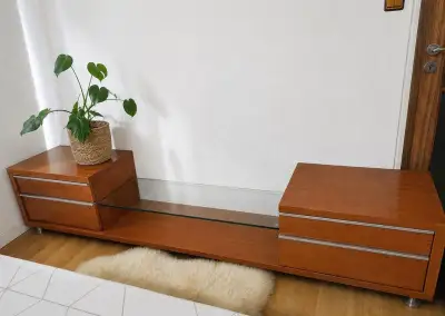 Krásná obyváková stěna,komody ,stolek 2,4m