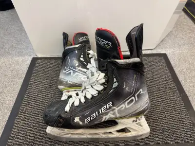 BRUSLE BAUER VAPOR HYPERLITE, vel. 42/7 FIT1