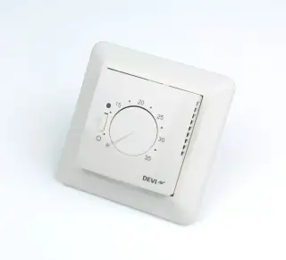 DEVIreg 532 – termostat pro podlahové vytápění