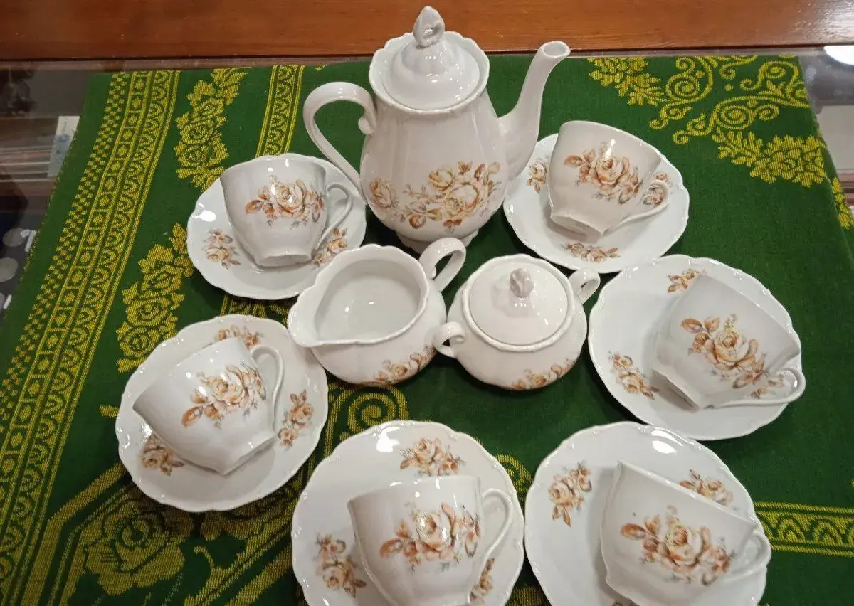 ČESKÝ PORCELÁN KÁVOVÁ SOUPRAVA