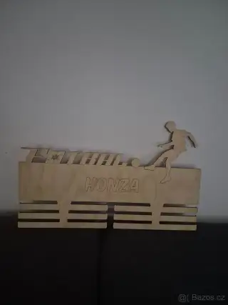 Věšák na medaile
