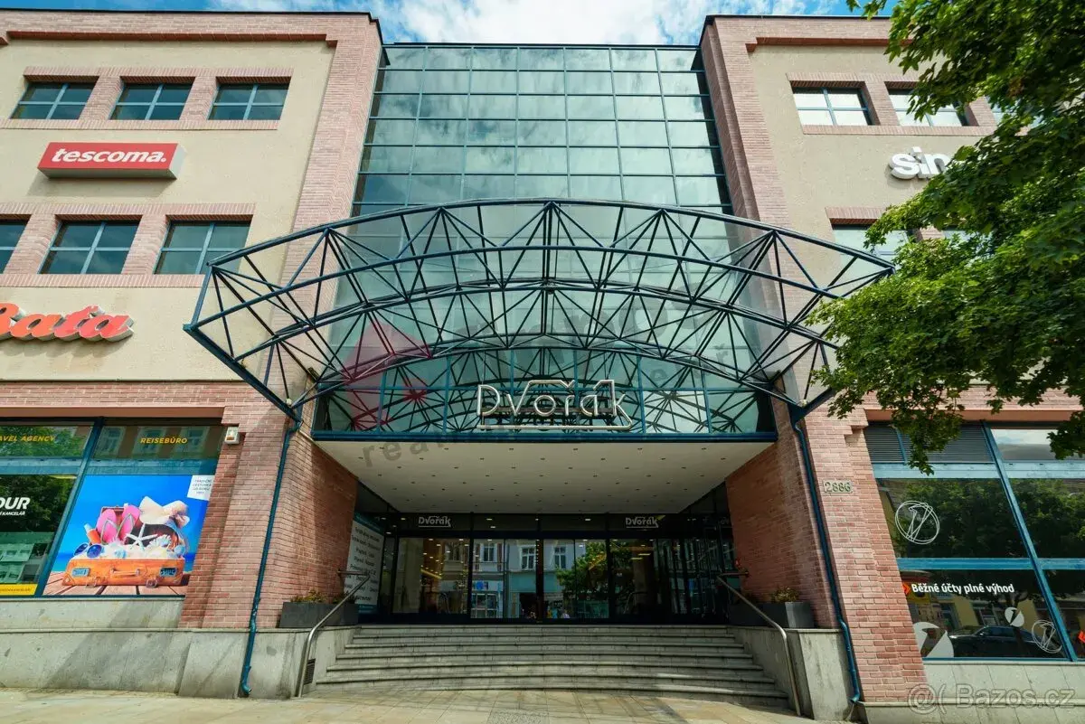 Obchodní prostory Tábor - OD Dvořák 55 m2 v 1NP