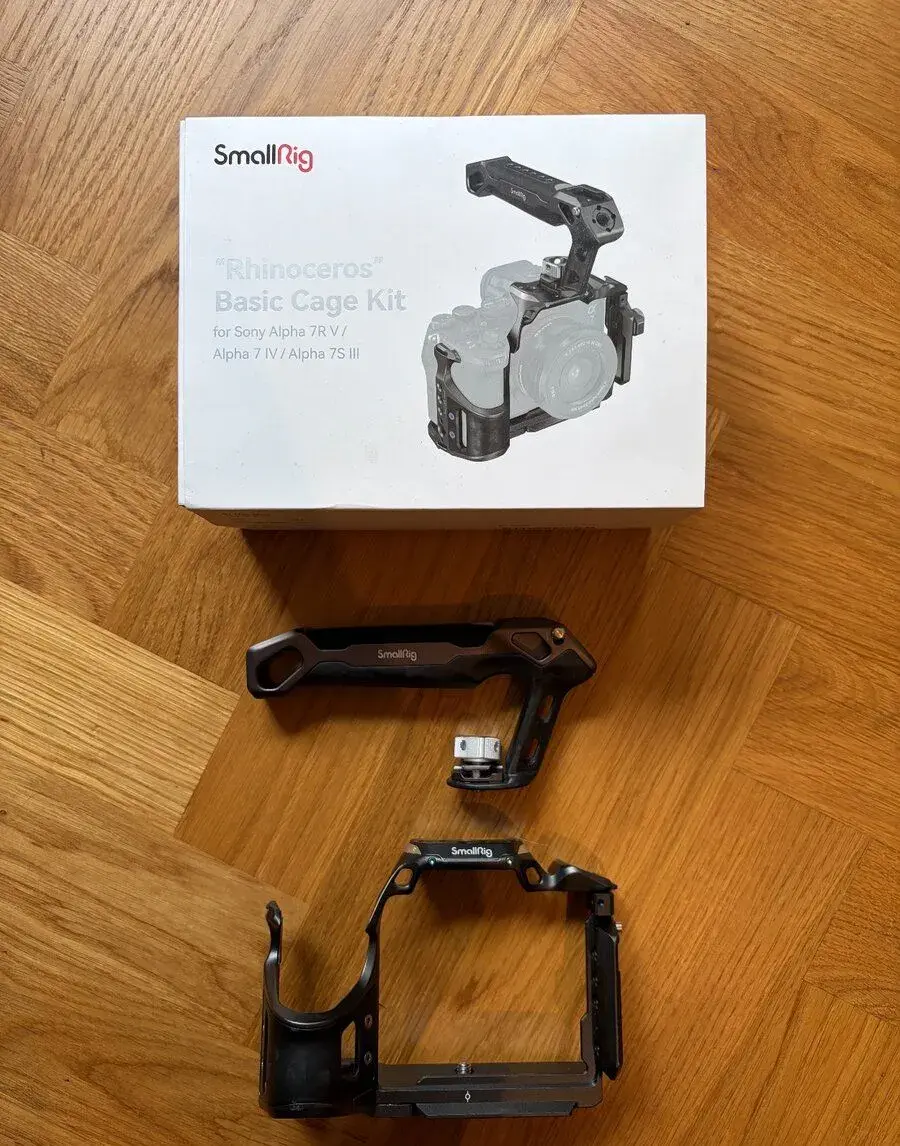 SmallRig Rhinoceros klec + horní rukojeť pro Sony A7 IV / A7