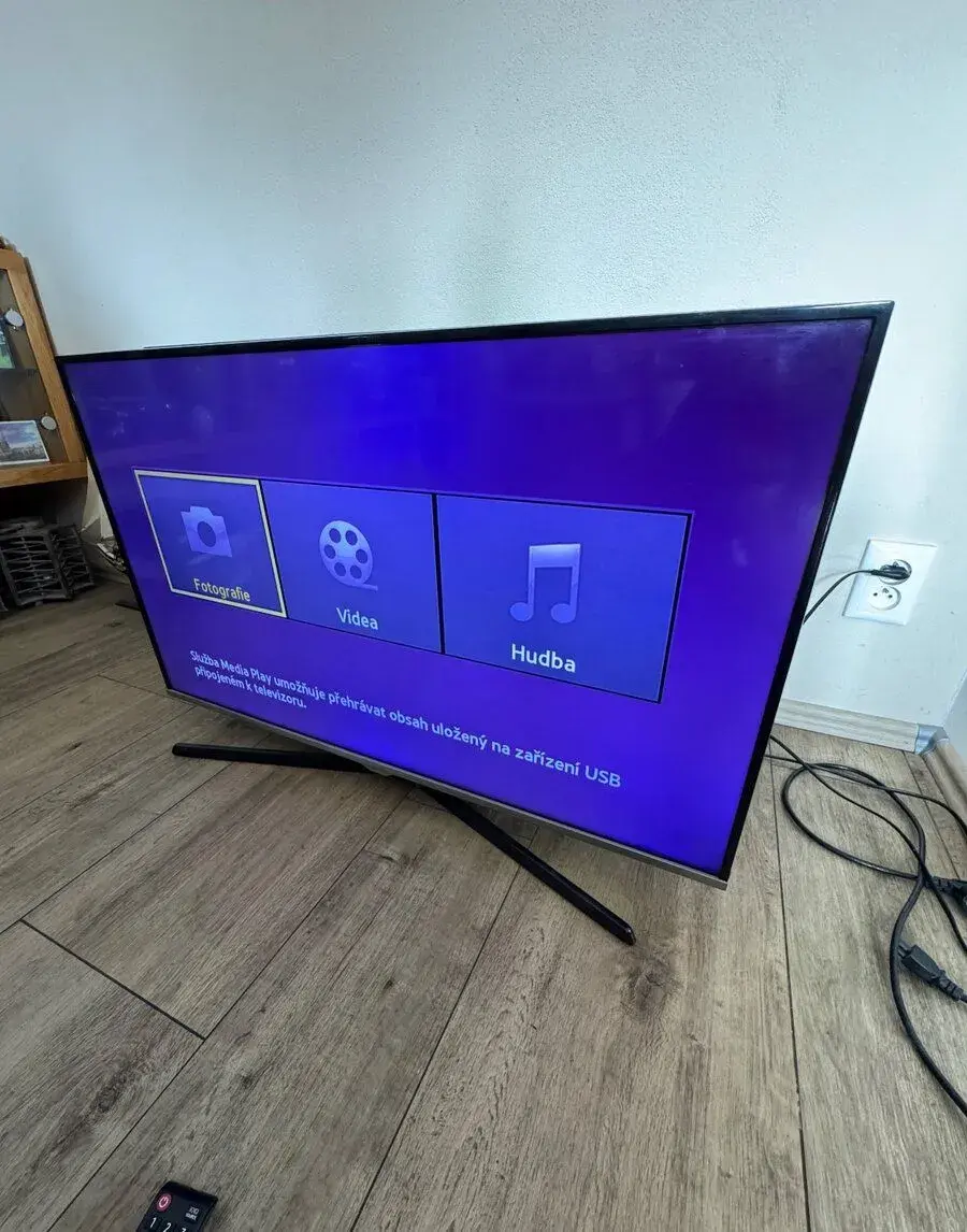 Tv samsung 40 bez smart
