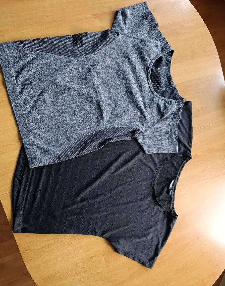 Sportovní trička vel.36/38