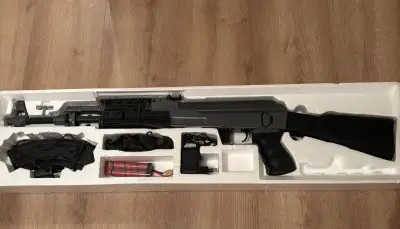 AK-47 airsoft (AEG), kompletní v krabici