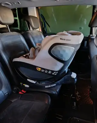 Autosedačka Maxi-cosi Pearl 360 se základnou Familly Fix 360