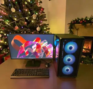 Vánoční PC sestava 4060