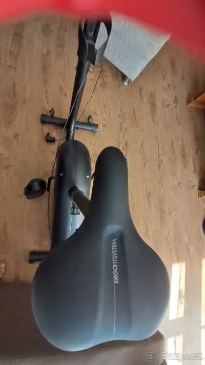 Cyklotrenažer Decathlon