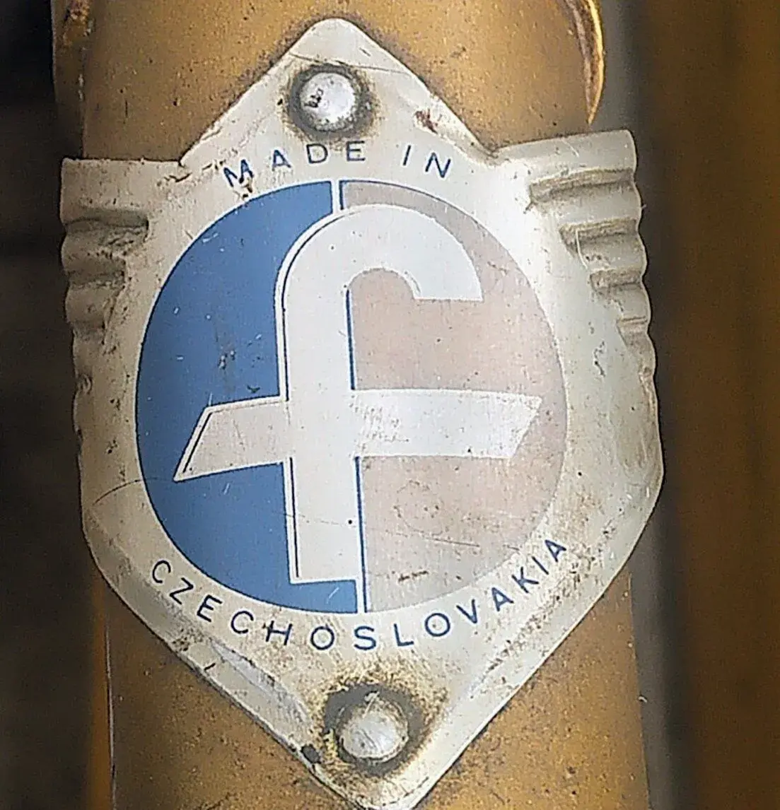štítek,rám,2tác,sedlo Favorit F12-1960,pův.lak