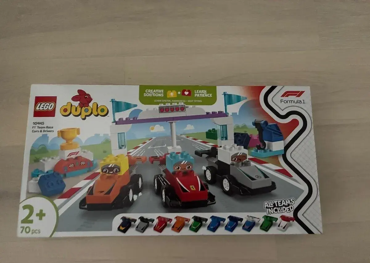 Lego duplo formula 1