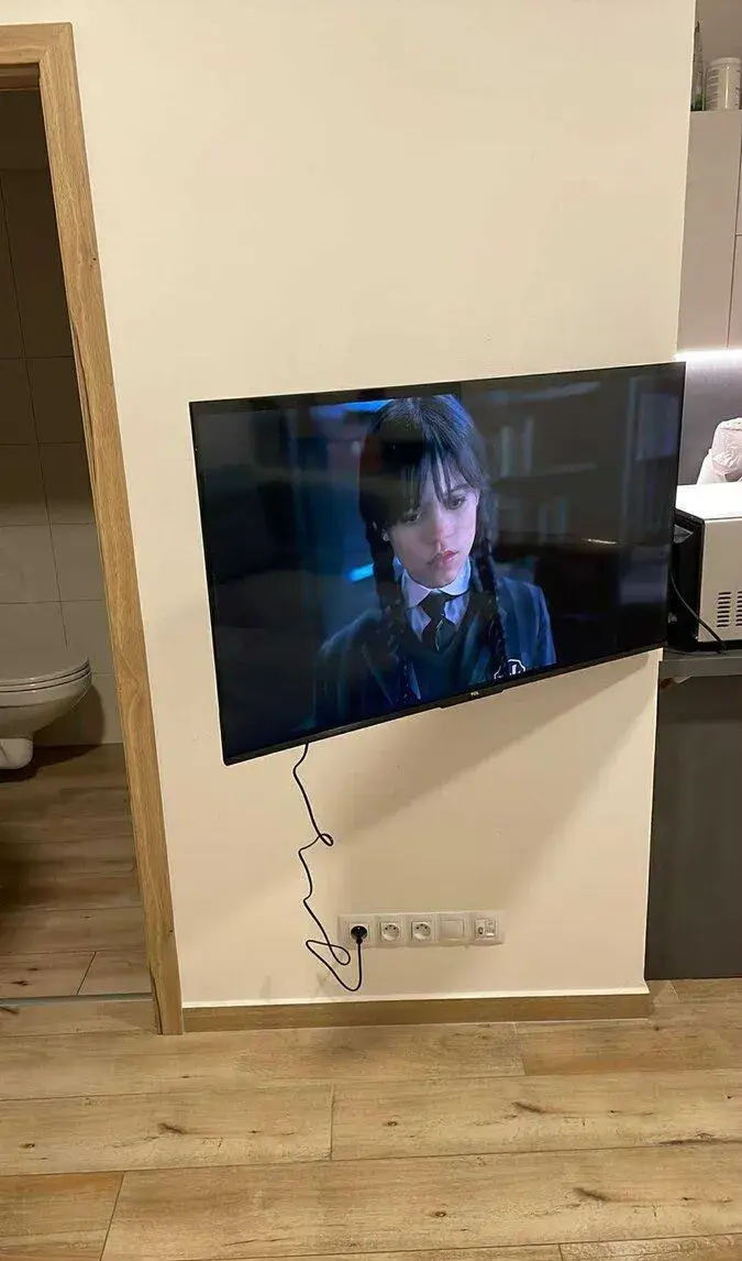Televize 43" TCL 43T69C