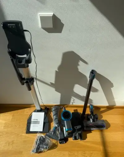 Tyčový vysavač Siguro VT-K910B se stojanem