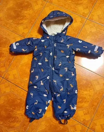 Nádherná a velmi hřejivá kombinéza z H&M, vel. 92