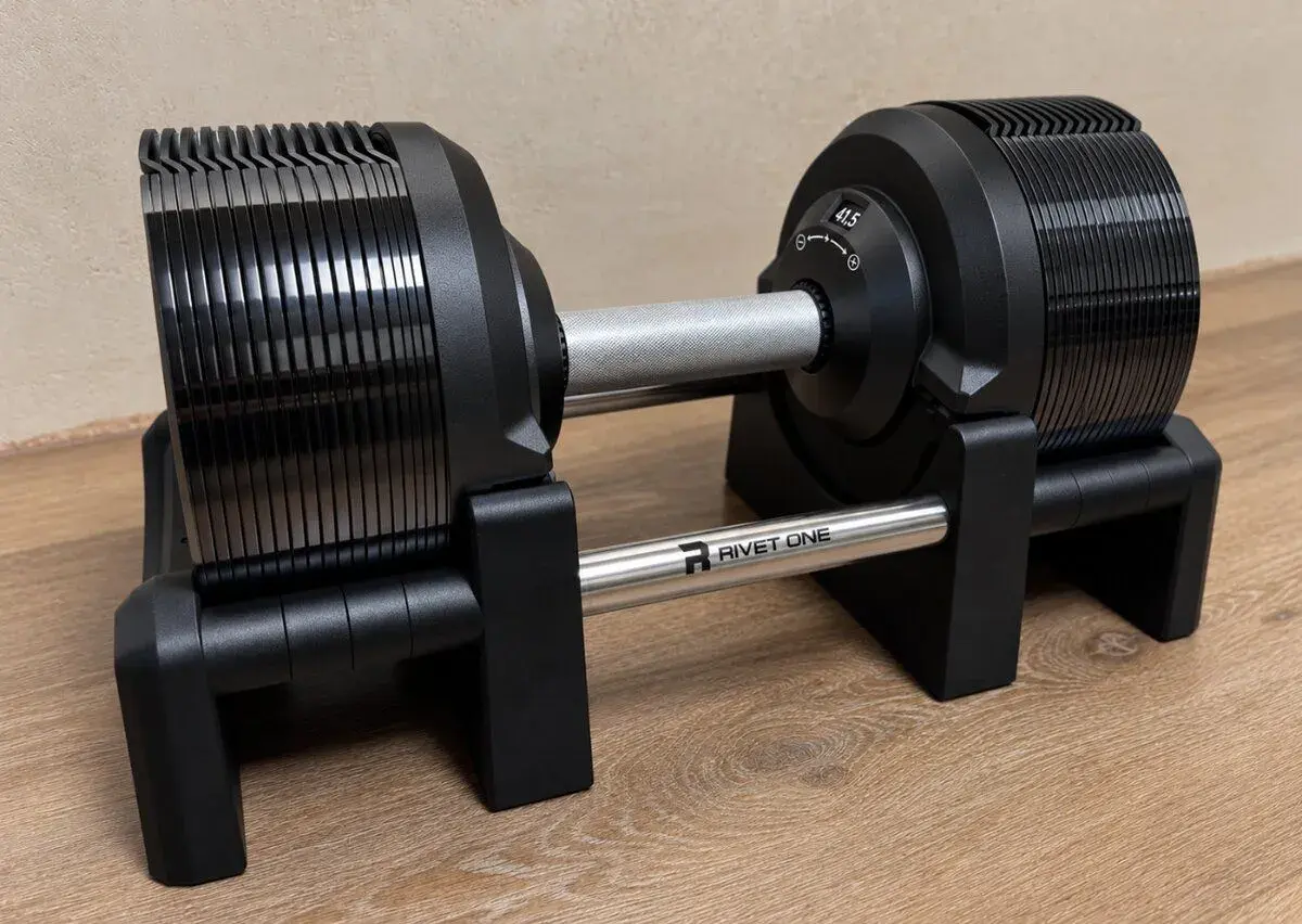 Nastavitelné činky Rivet One 23,5 kg – černé, NOVÉ