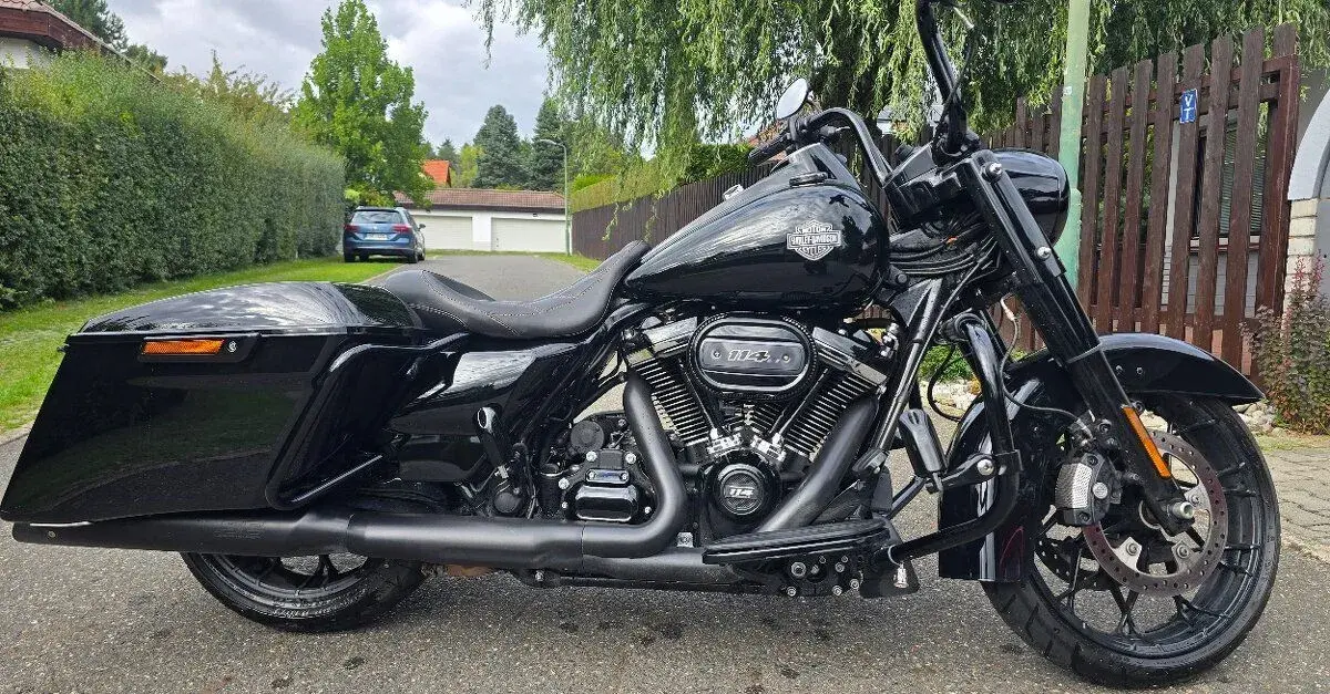Harley Davidson FLHRXS Road King Special 114 - Stage II