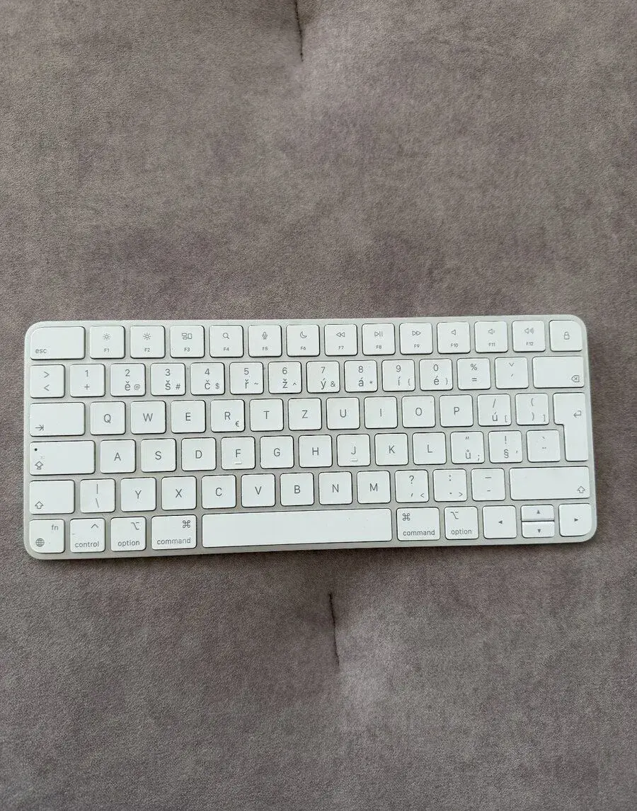 Klávesnice Apple Magic Keyboard