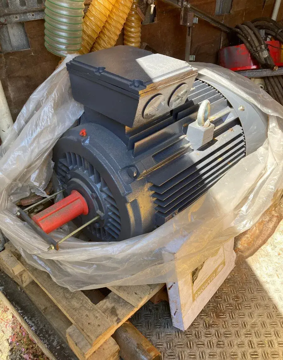 elektromotor SIEMENS 75 kW