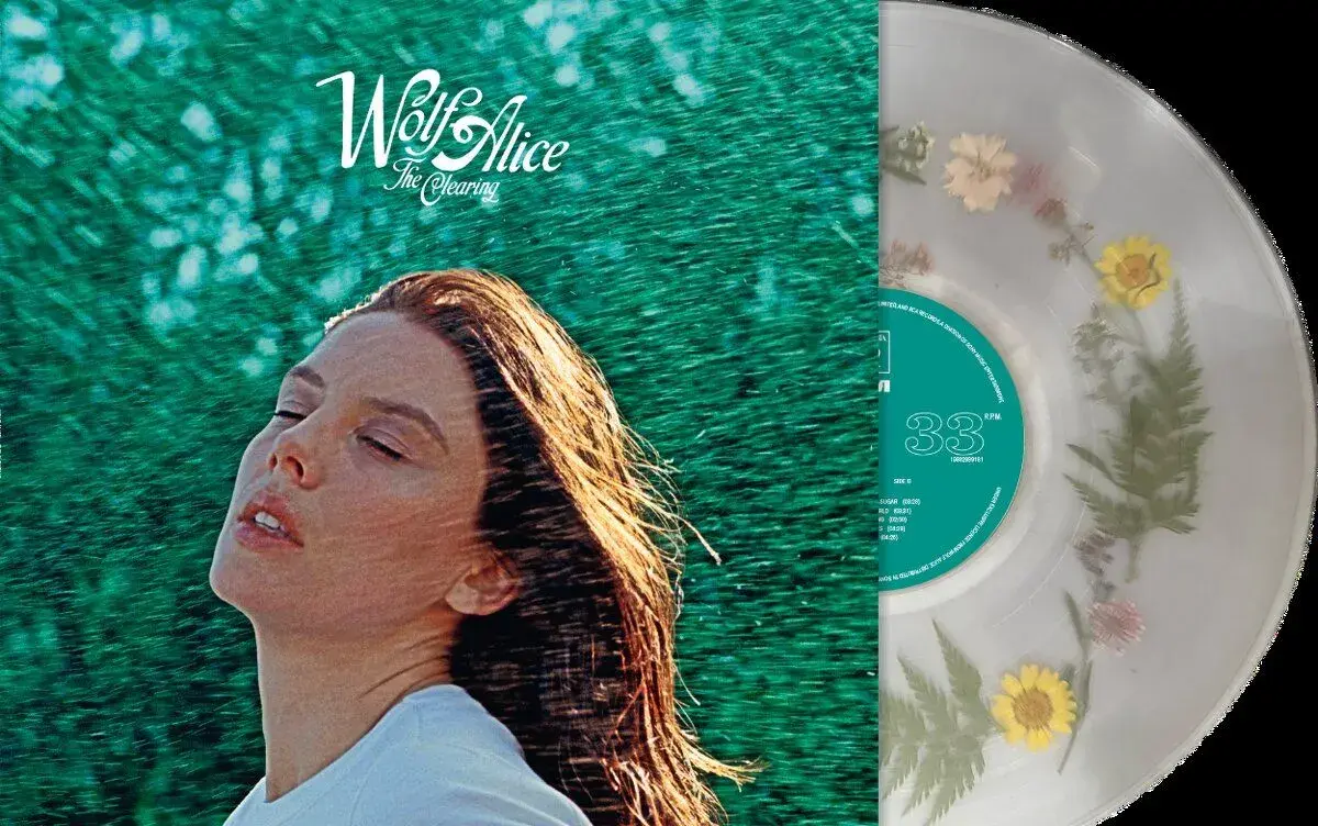 Wolf Alice - The Clearing (květinový vinyl od Bad World)