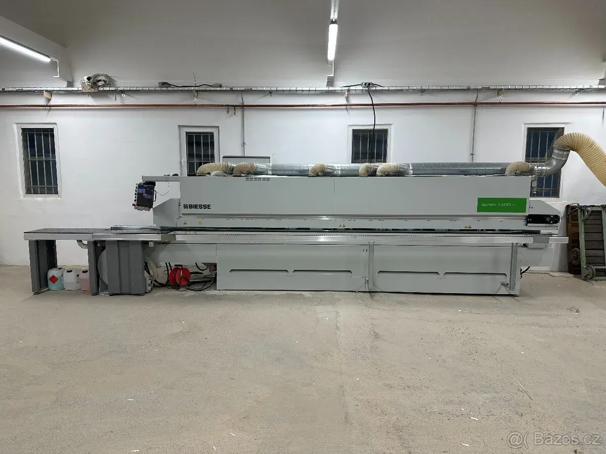 Olepovačka hran Biesse Akron 1445A