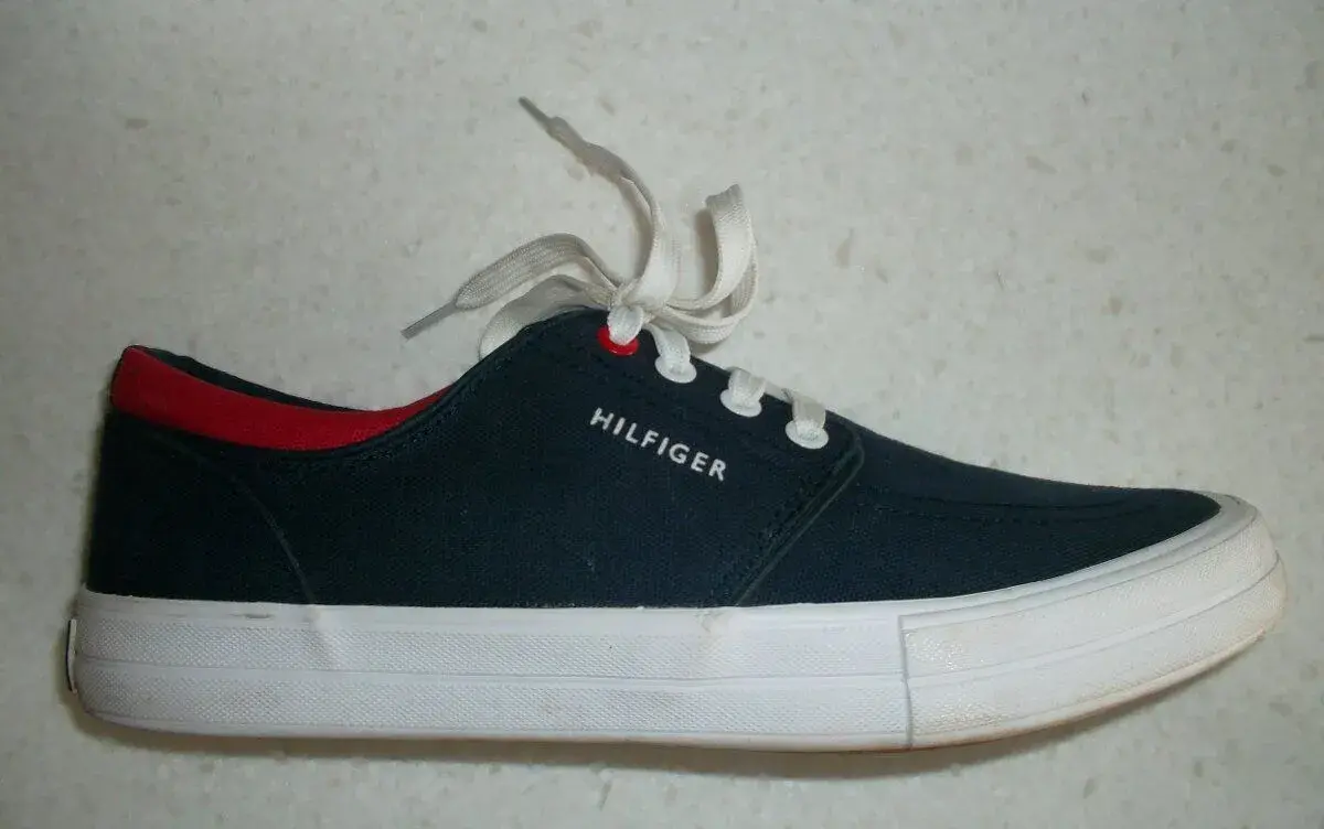 Tommy Hilfiger-Plátěné tenisky, vel. 41.