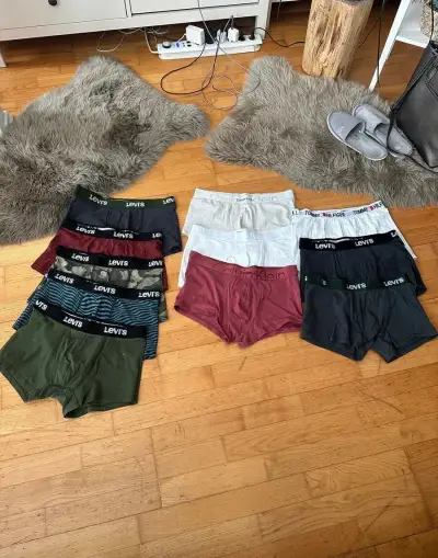 11 ks boxerek-CK, Levis, TH