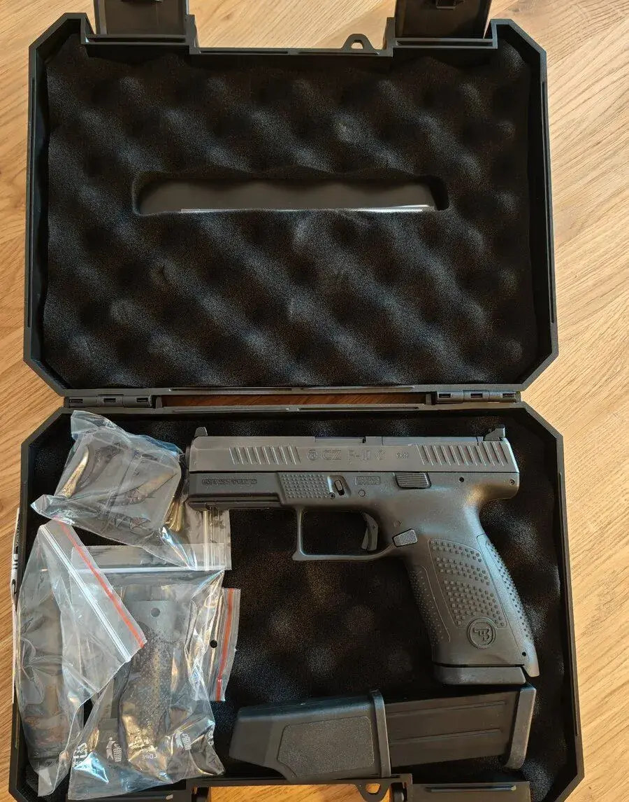 CZ P-10 C OR Nová