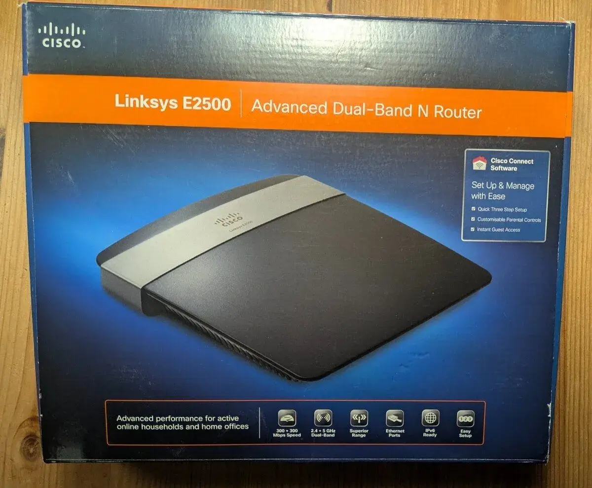 Cisco Linksys E2500 - Advance Dual-Band N WiFi Router