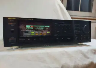 ONKYO TX - ŠPIČKOVÝ RECEIVER JAPAN 2x105Wat