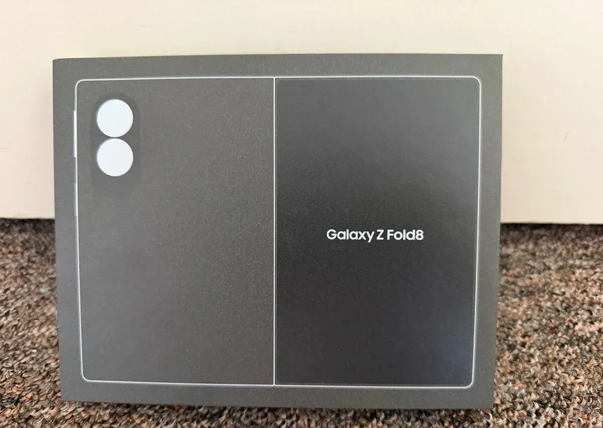 Samsung Galaxy Z Fold8 5G 12 GB / 256 GB. CZ. 2r zaruka