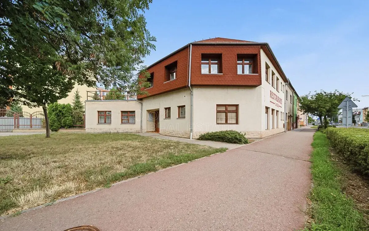 Prodej, rodinný dům 630 m2, Prostějov, ul. Olomoucká