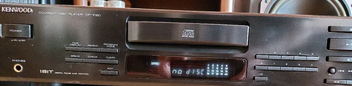CD player Kenwood DP-1060