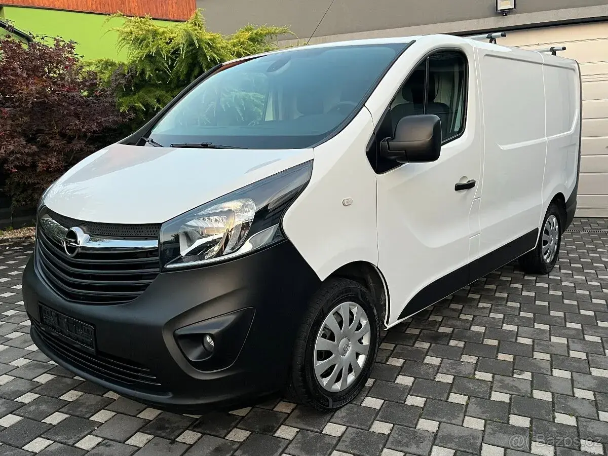 Opel Vivaro – 2017, 176 543 km