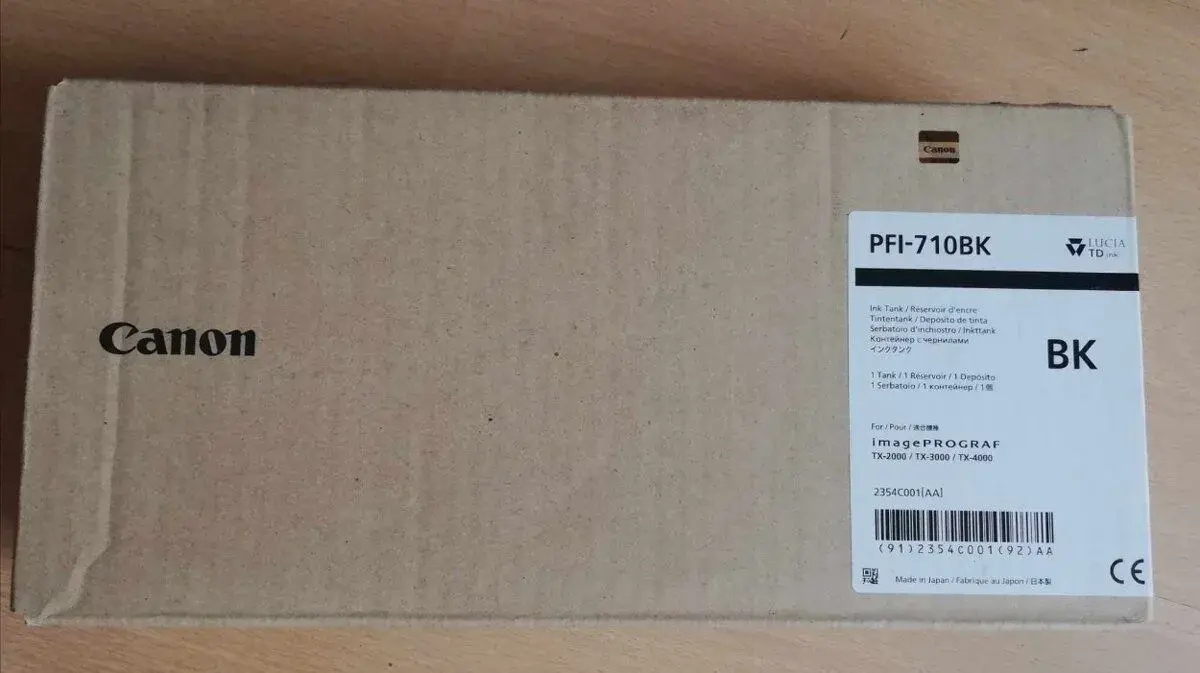 Originální inkoust Canon PFI-710Bk (2354C001), černý, 700 ml