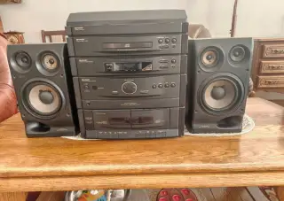HiFi Věž SHARP CMS -160CD + repro SONY SS -H701