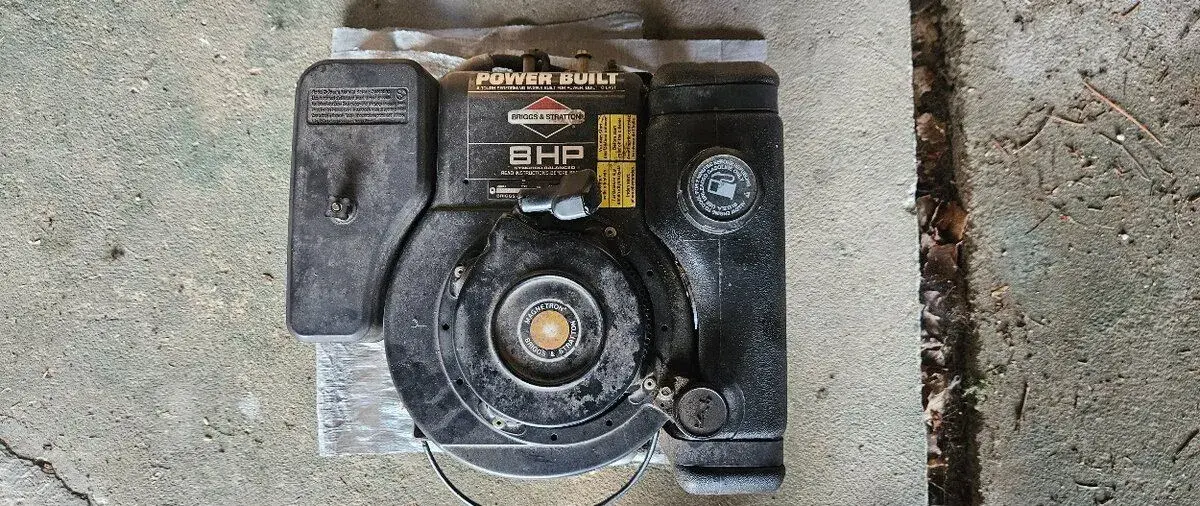 Motor Briggs & Stratton 8HP