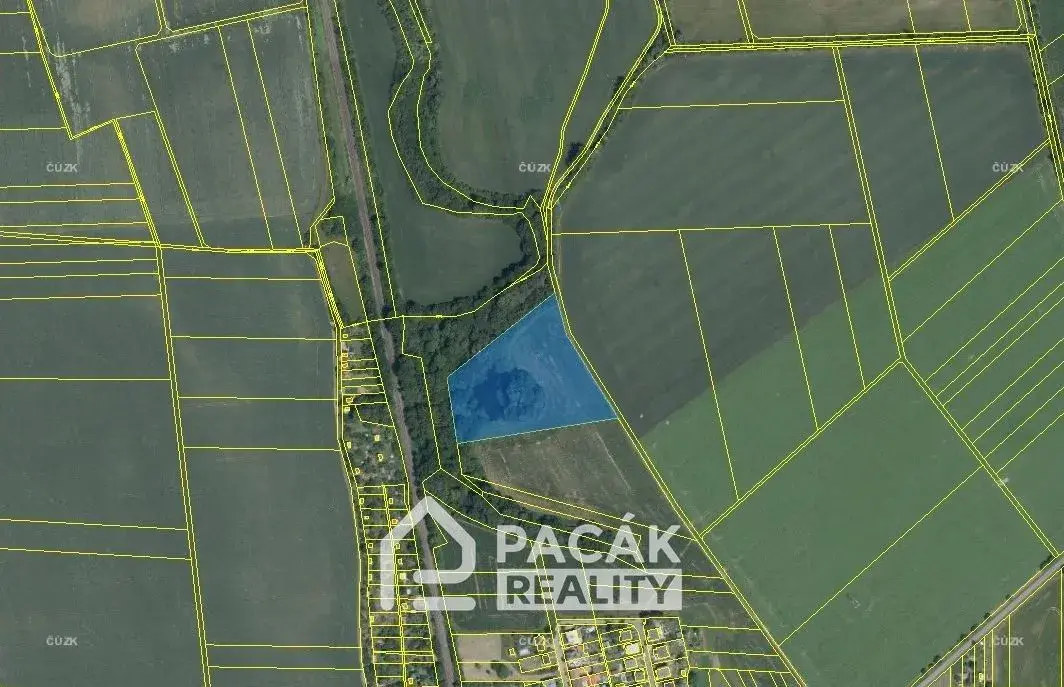Prodej pozemku, 15 995 m² - Kožušany-Tážaly - Kožušany