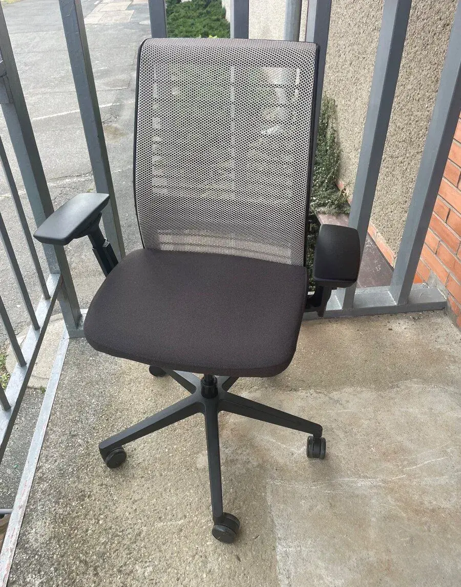 Kancelářské židle Steelcase Think 2