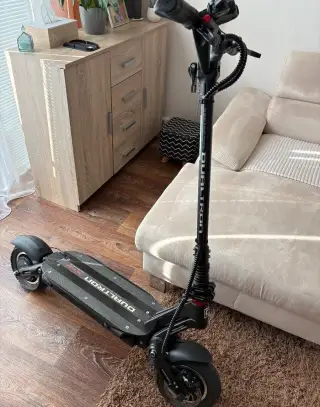 Dualtron Victor Pro 60 V / 30 Ah -najeto 80km,pěkný stav