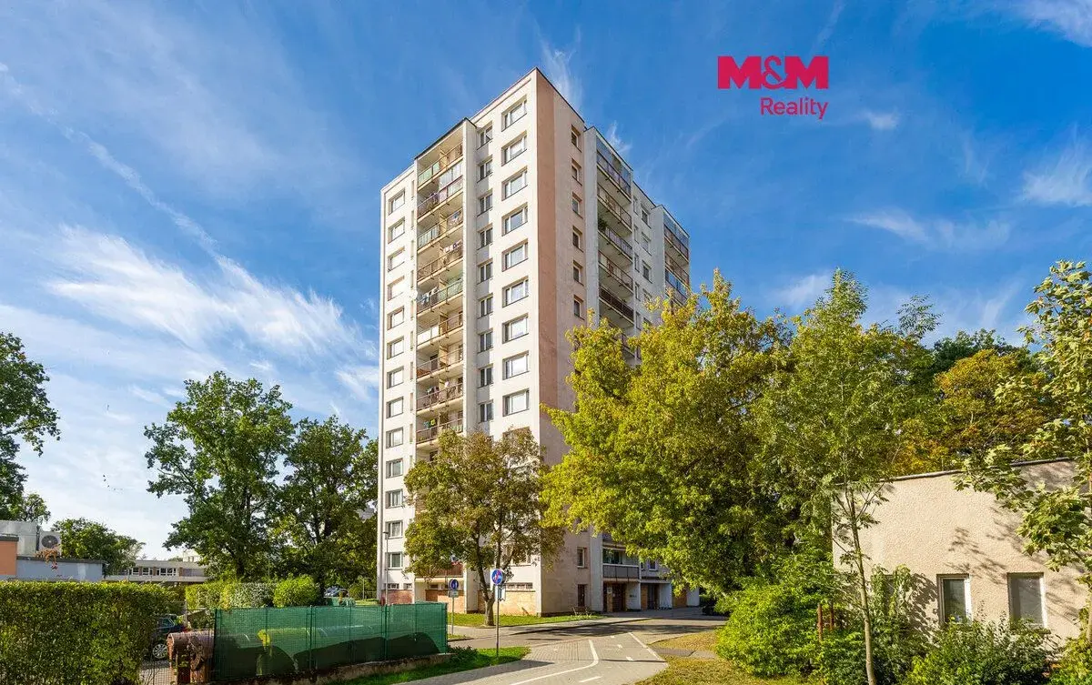 Prodej bytu 2+1 v Pardubicích, ul. nábřeží Závodu míru
