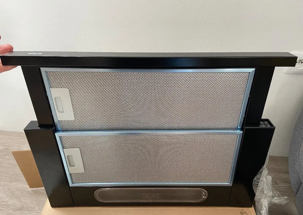 Digestor Elica elite 14 plus, černa