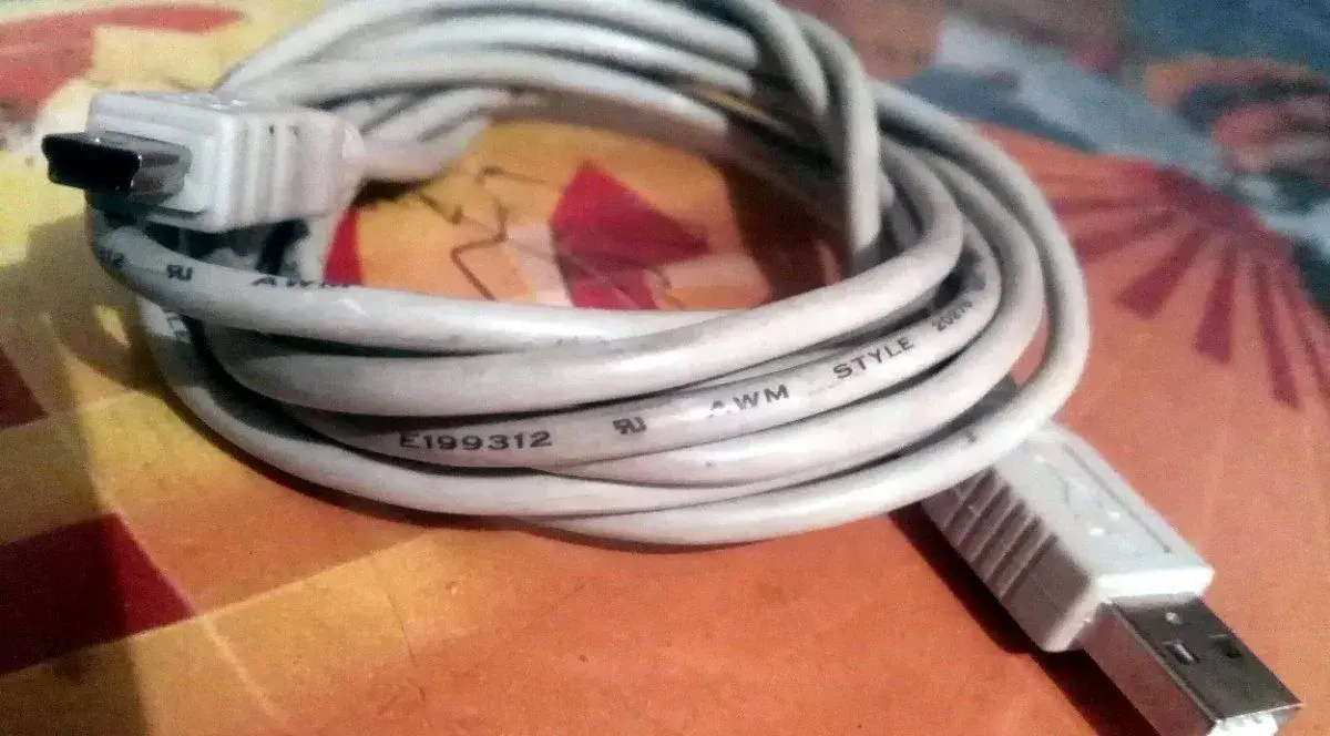Kabel USB A-MINI 1,5 m.