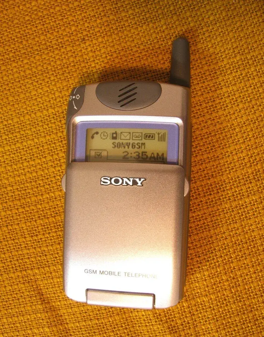 SONY CMD Z5, Nový originální kryt, atrapa ~ 2000